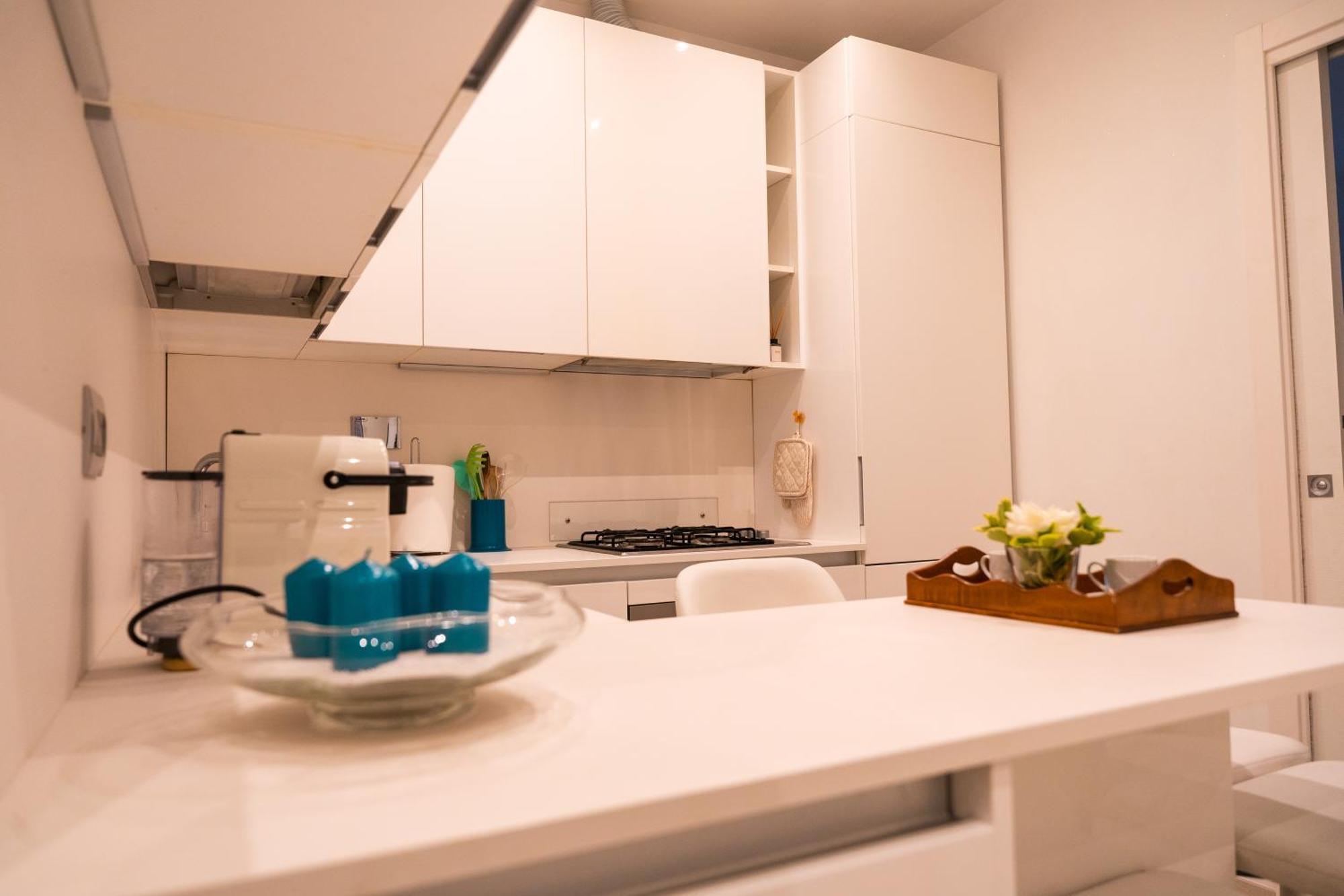 Moderno Alloggio A Roma Centro Bagian luar foto