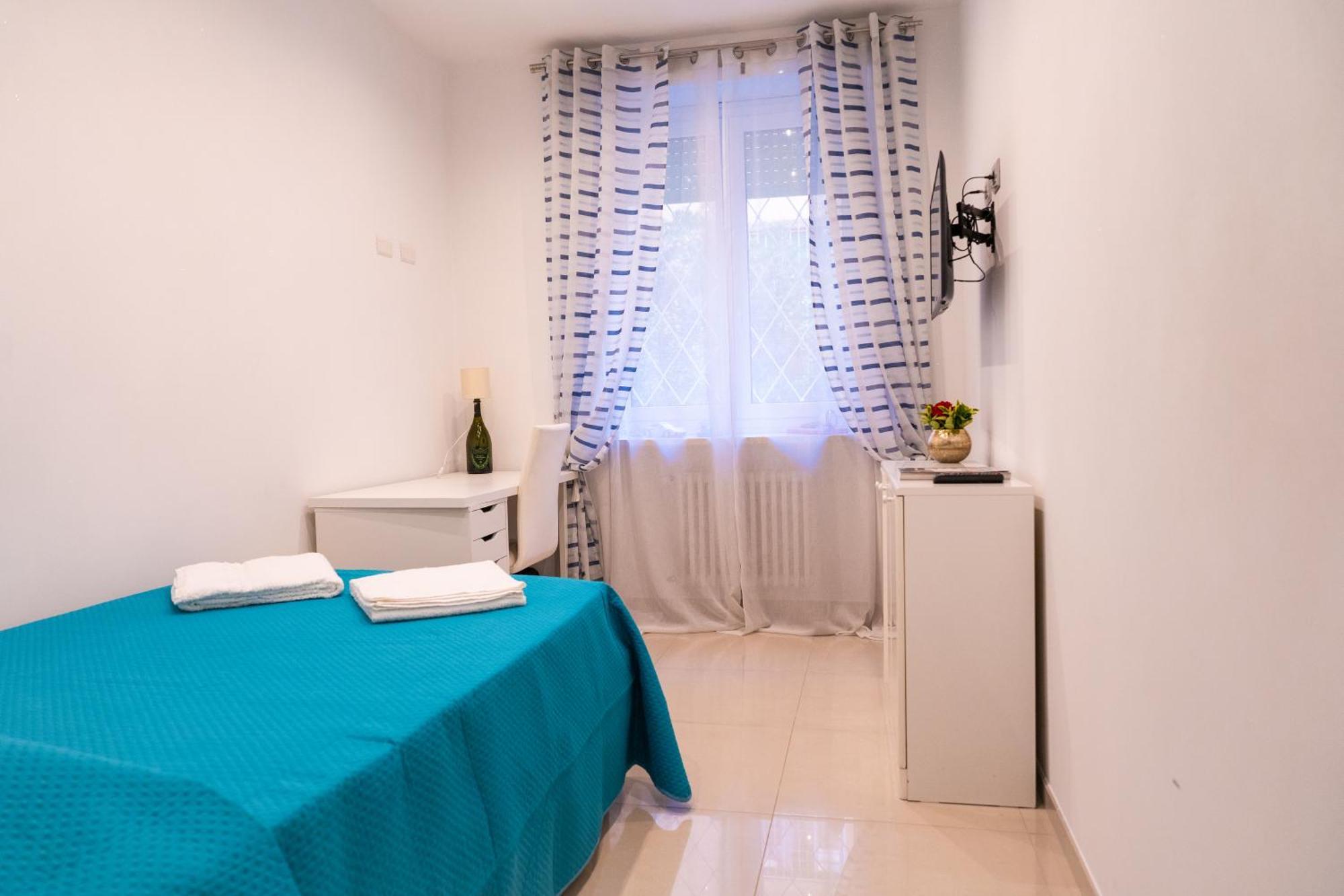 Moderno Alloggio A Roma Centro Bagian luar foto
