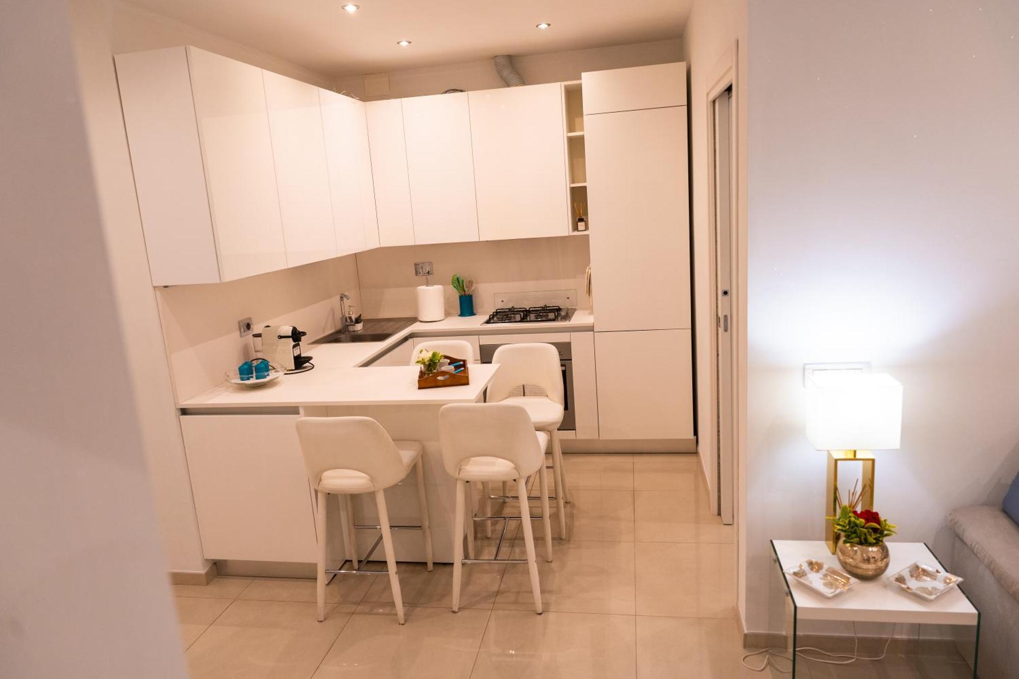 Moderno Alloggio A Roma Centro Bagian luar foto